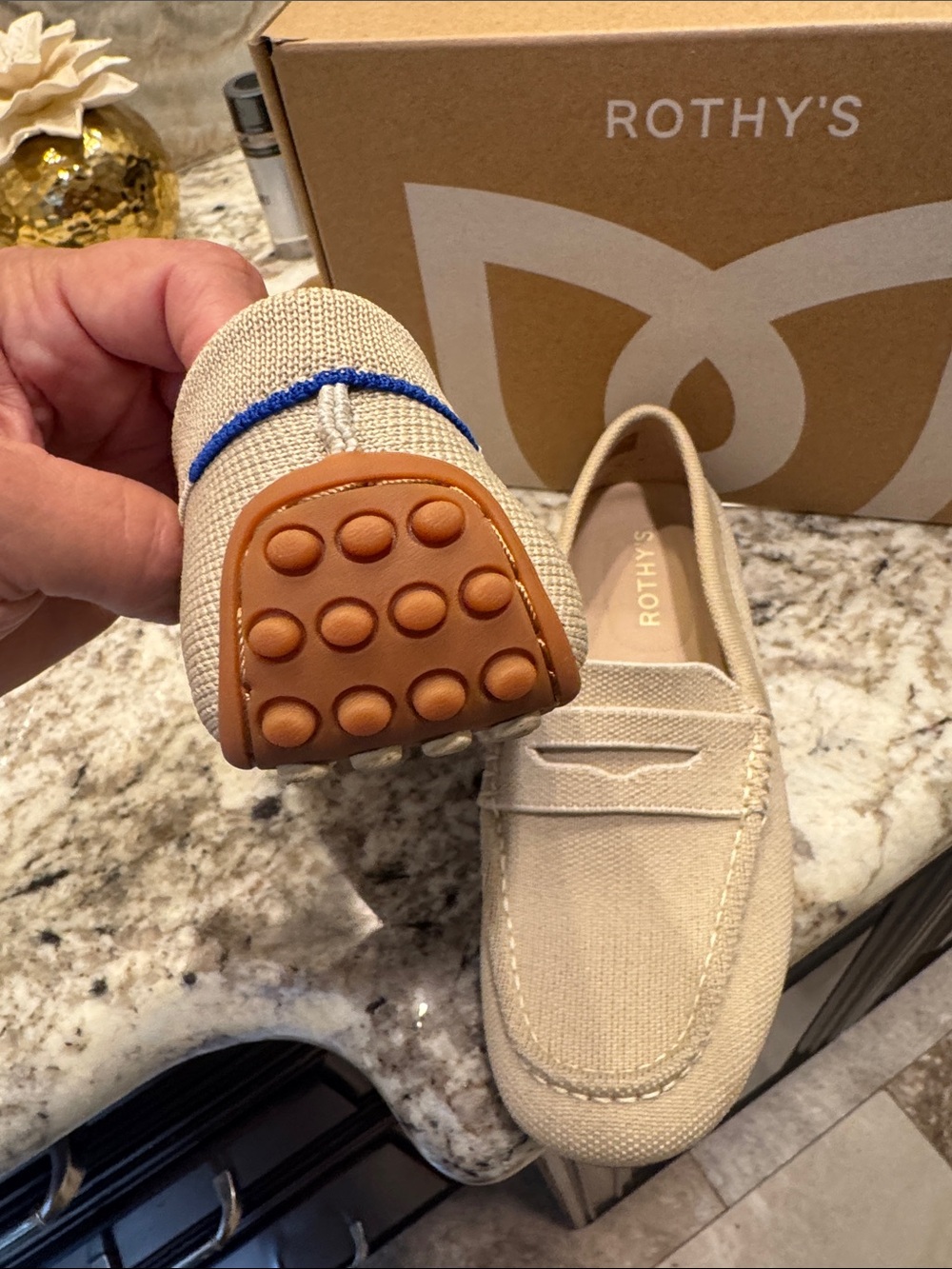Rothy's women’s Beige Knit loafers - Picture 4 of 4